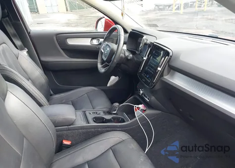 2019 Volvo Xc40 T5 Momentum/T5 R-Design from USA, damaged, VIN YV4162XZ5K2005167